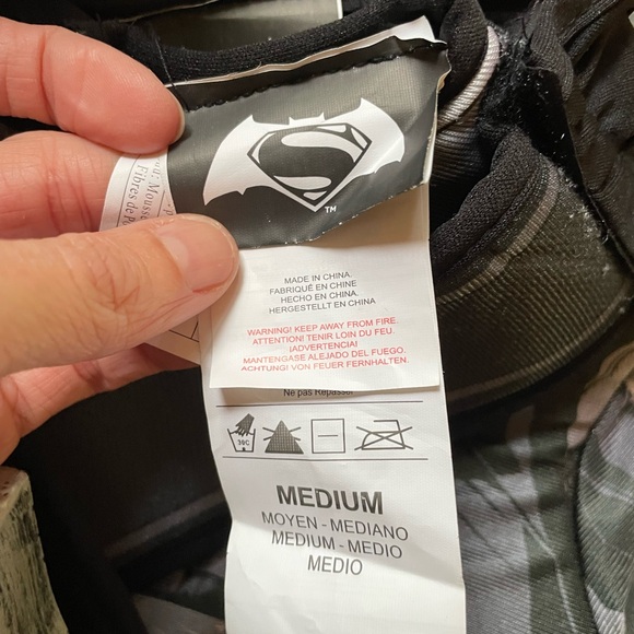 Batman costume - Picture 4 of 4